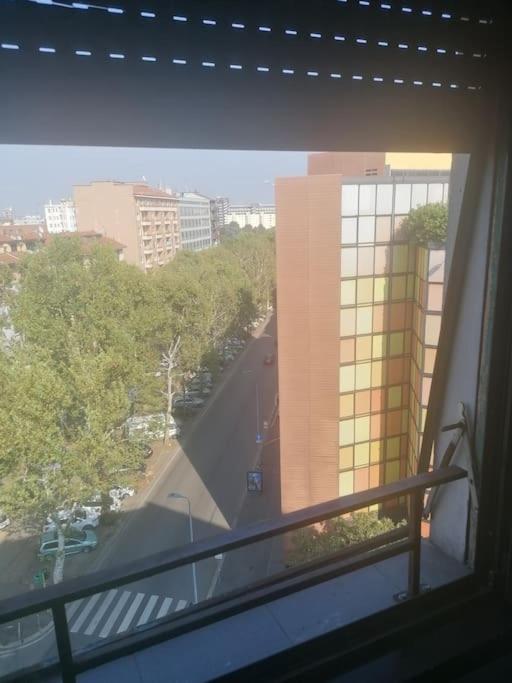 Appartement Two-room - 10 Min Walk From Isola Milan